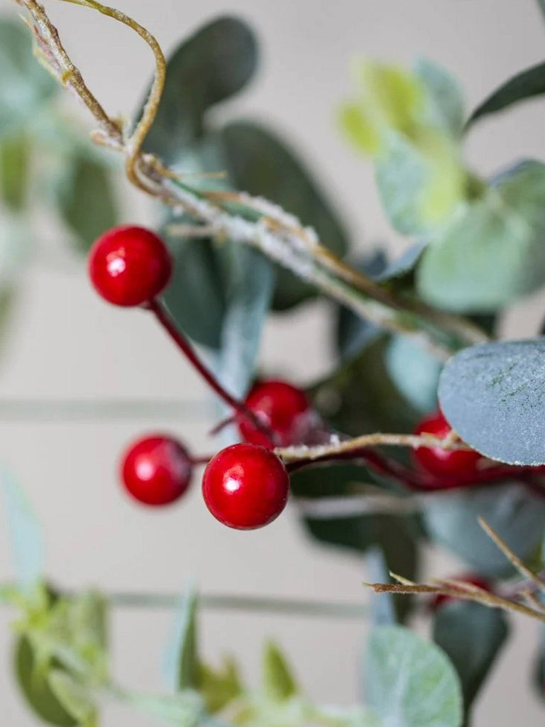 Red Berry Eucalyptus Wreath Christmas BRISSI 